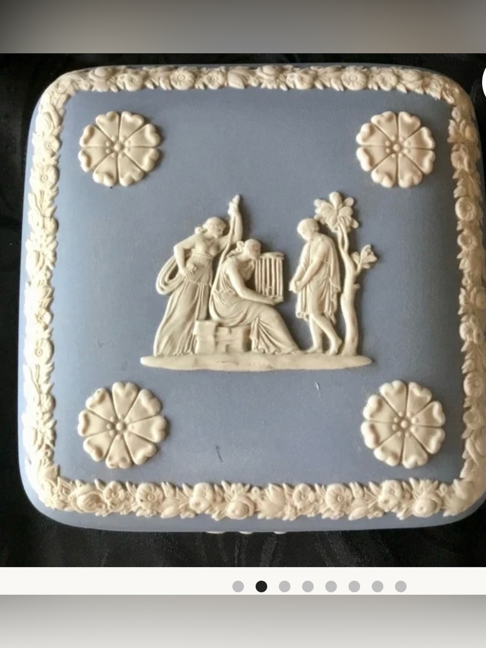 Vintage Wedgwood Jasperware Jewelry Box with Lid 1970s